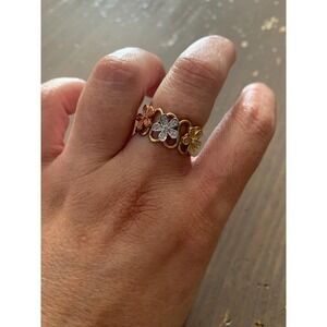Tri colour flower wave 14k solid yellow gold ring with 3 tiny natural diamonds